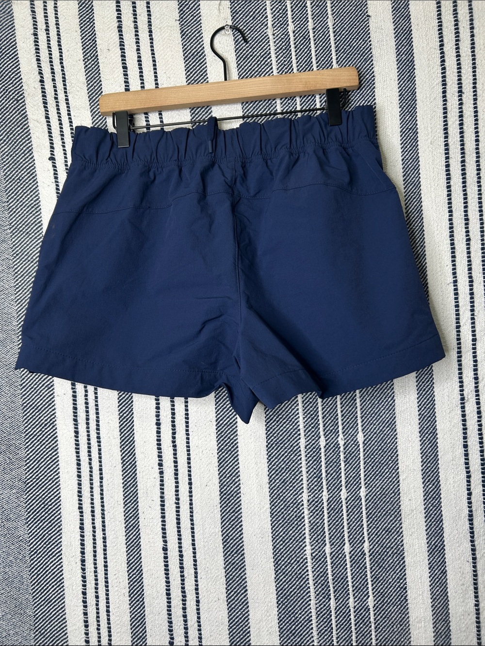 Outdoor Voices RekTrek Shorts - Picture 4 of 4